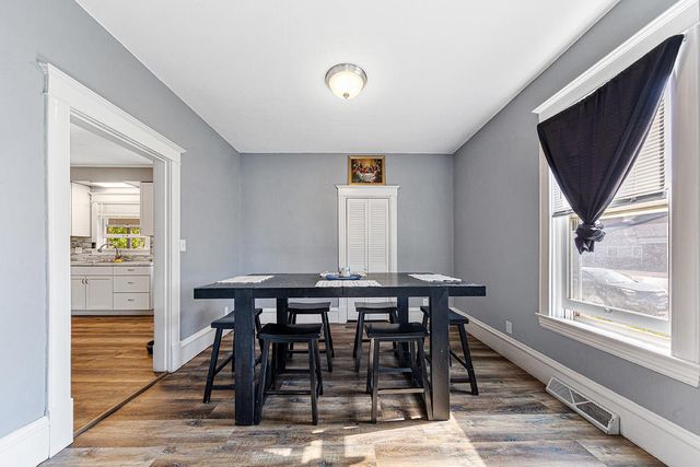 727 2nd Street NW, Faribault, MN 55021