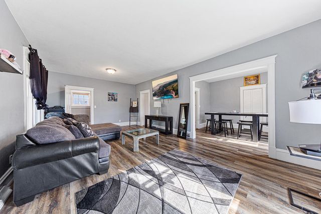 727 2nd Street NW, Faribault, MN 55021