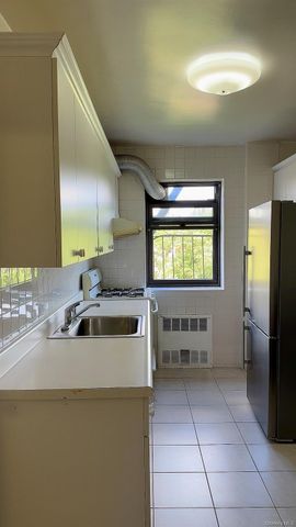 140-21 31st Rd 6C, Flushing, NY 11354