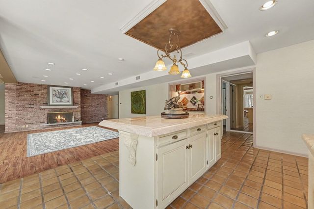909 W 126th Avenue, Crown Point, IN 46307