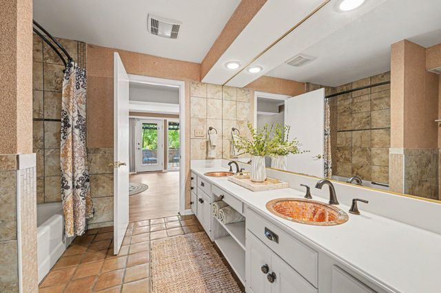 909 W 126th Avenue, Crown Point, IN 46307