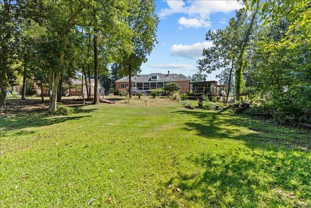 2605 Thorndale Place, Dothan, AL 36303