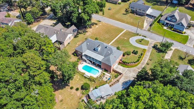 2605 Thorndale Place, Dothan, AL 36303