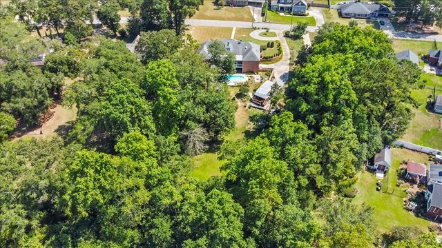 2605 Thorndale Place, Dothan, AL 36303