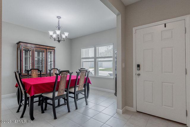 5615 KELLAR Circle, Jacksonville, FL 32218