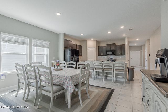 5615 KELLAR Circle, Jacksonville, FL 32218