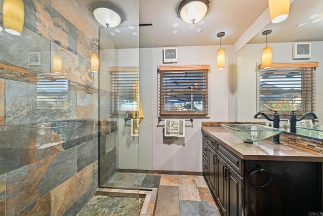 673 Monterey Lane, Vista, CA 92084
