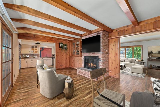 673 Monterey Lane, Vista, CA 92084