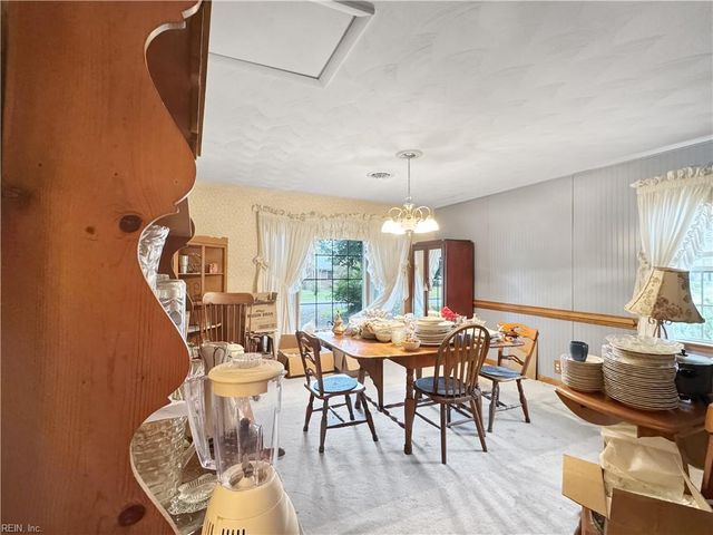 138 Beechwood DR, Suffolk, VA 23434