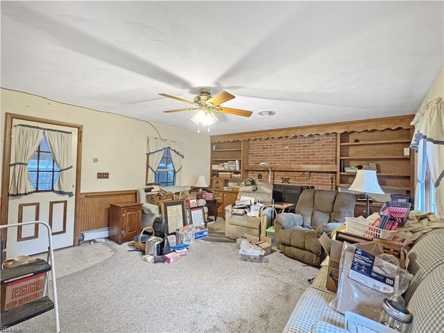 138 Beechwood DR, Suffolk, VA 23434