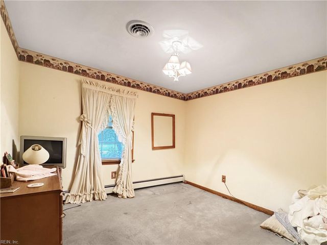 138 Beechwood DR, Suffolk, VA 23434