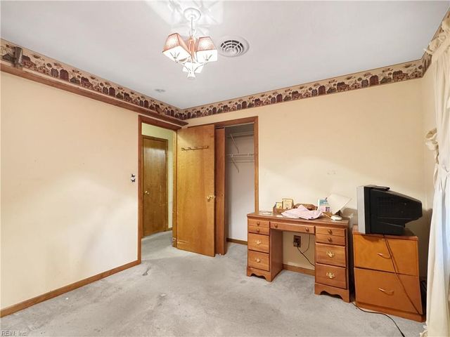 138 Beechwood DR, Suffolk, VA 23434