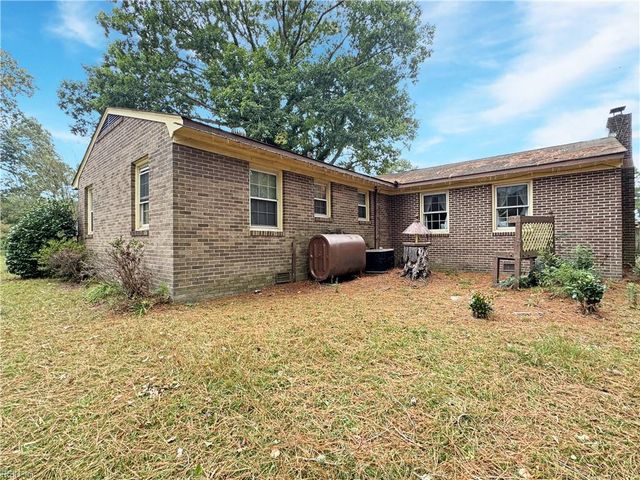 138 Beechwood DR, Suffolk, VA 23434