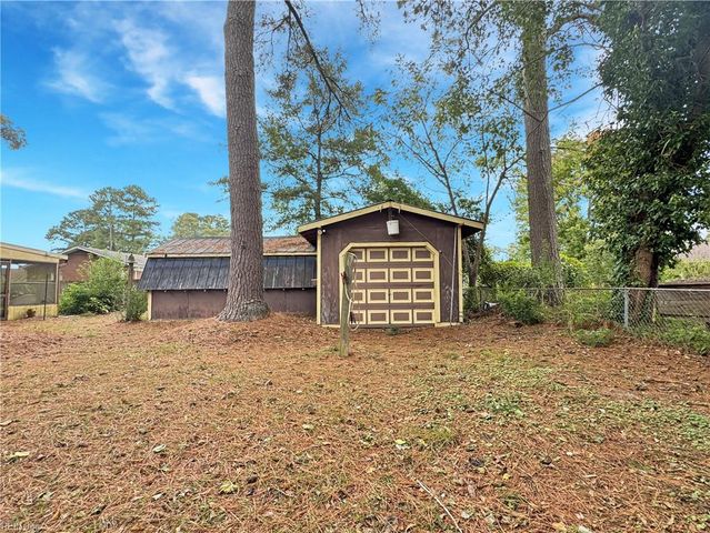 138 Beechwood DR, Suffolk, VA 23434