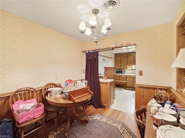 138 Beechwood DR, Suffolk, VA 23434