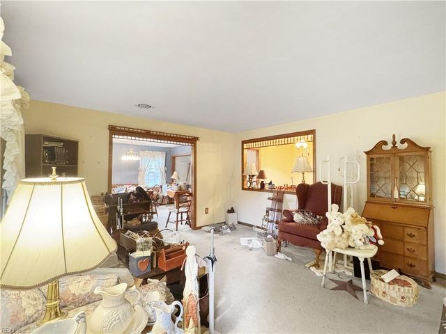 138 Beechwood DR, Suffolk, VA 23434