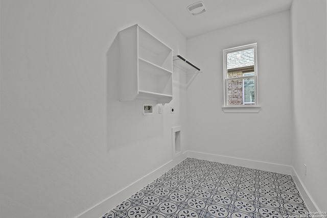 325 Hulda Trail, New Braunfels, TX 78130