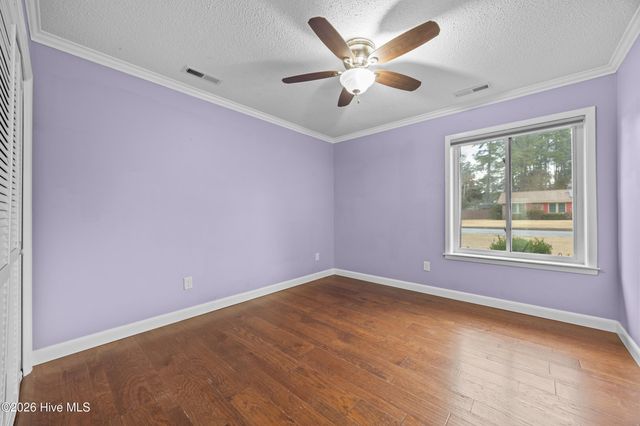 616 E Murphy Street, Wallace, NC 28466