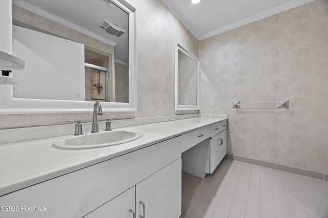 616 E Murphy Street, Wallace, NC 28466