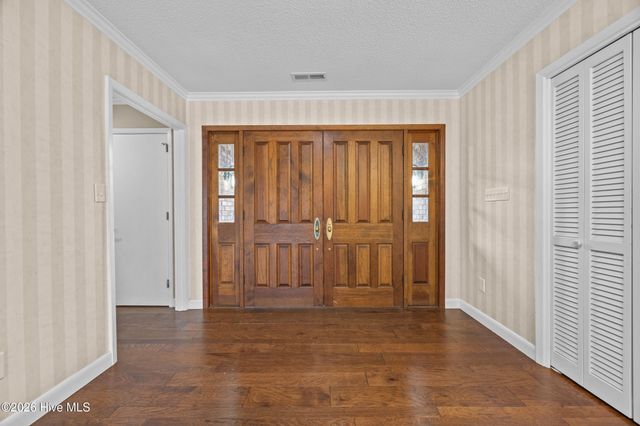 616 E Murphy Street, Wallace, NC 28466