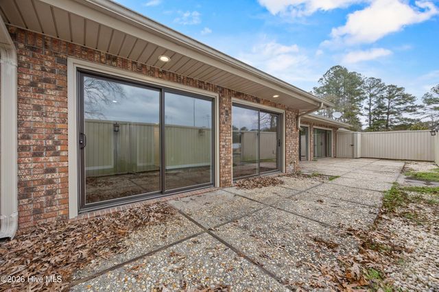 616 E Murphy Street, Wallace, NC 28466