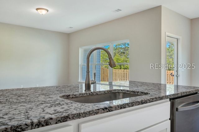 140 Founders Walk, Bluffton, SC 29910