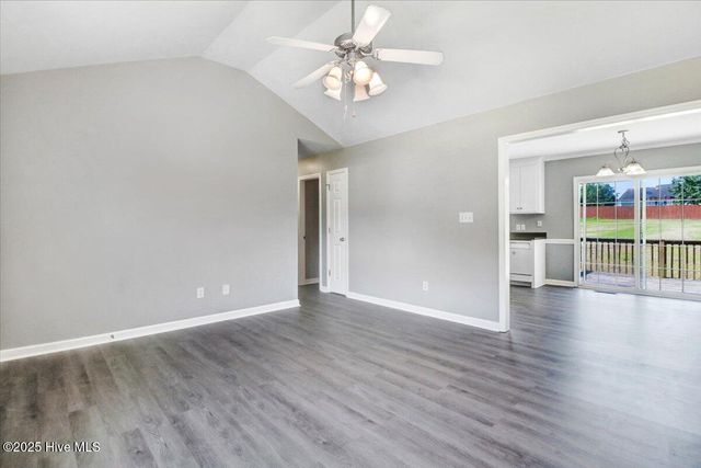 207 Starcrest Drive, Pikeville, NC 27863
