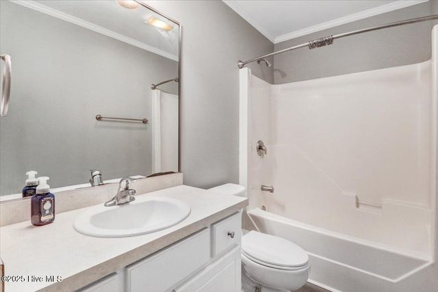 207 Starcrest Drive, Pikeville, NC 27863