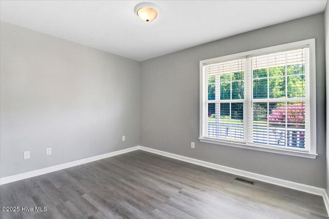 207 Starcrest Drive, Pikeville, NC 27863