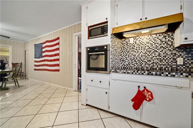 50 Maury Drive, Mobile, AL 36606