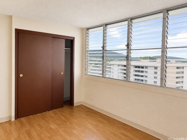 2977 Ala Ilima Street 302, Honolulu, HI 96818