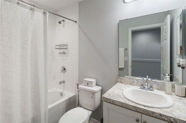 2930 FIELDWOOD CIRCLE, St Cloud, FL 34772