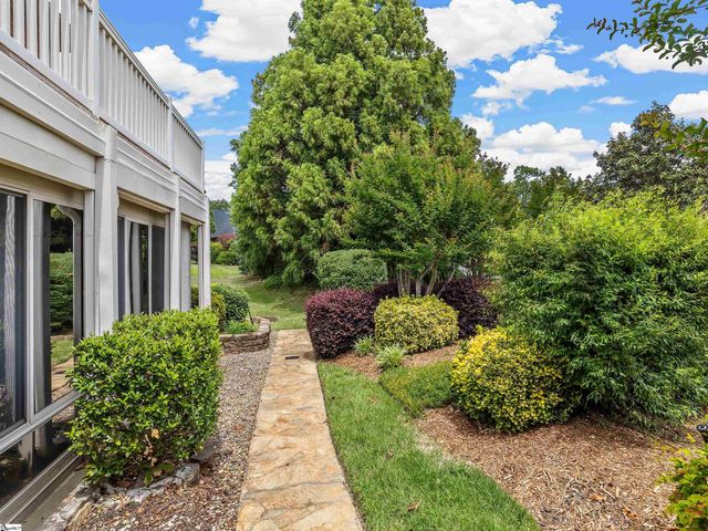 130 Roberts Meadow Loop, Spartanburg, SC 29307