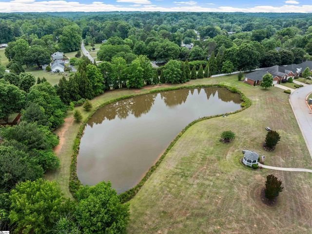 130 Roberts Meadow Loop, Spartanburg, SC 29307