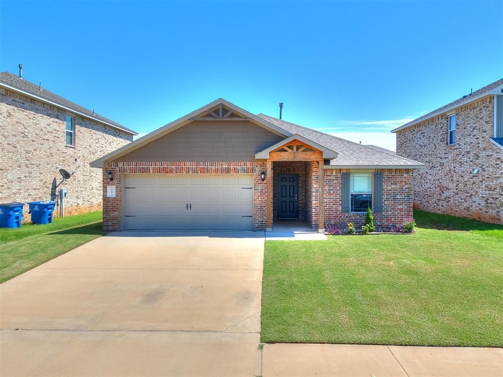 1104 NW 4th Street, Newcastle, OK 73065