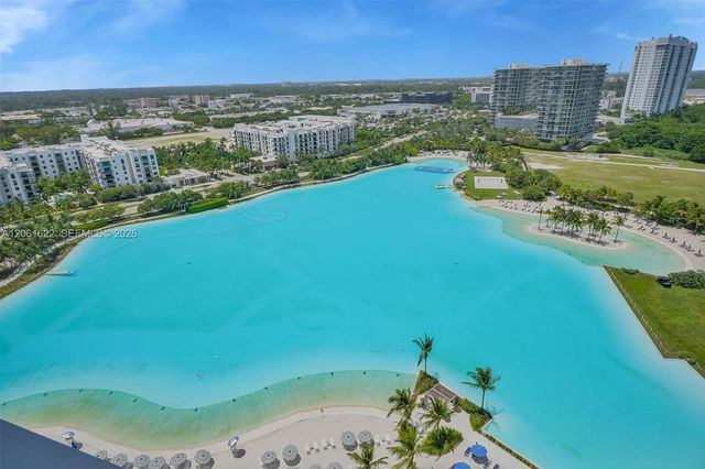 2411 Laguna Circle 1610, North Miami, FL 33181