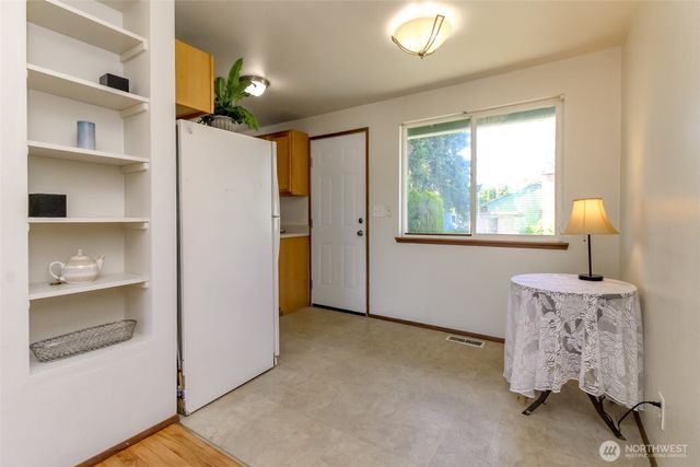 759 3rd Avenue N, Kent, WA 98032