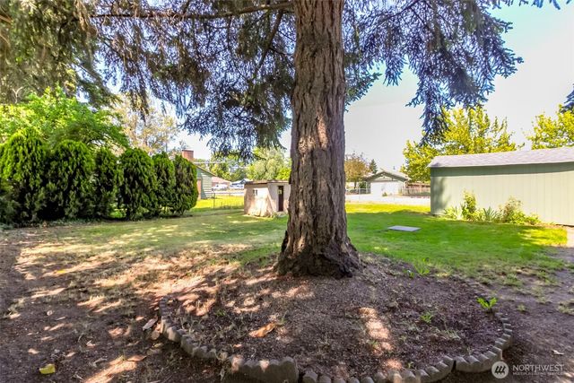 759 3rd Avenue N, Kent, WA 98032