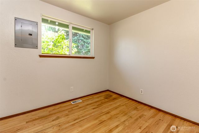 759 3rd Avenue N, Kent, WA 98032