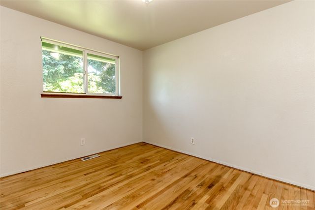 759 3rd Avenue N, Kent, WA 98032