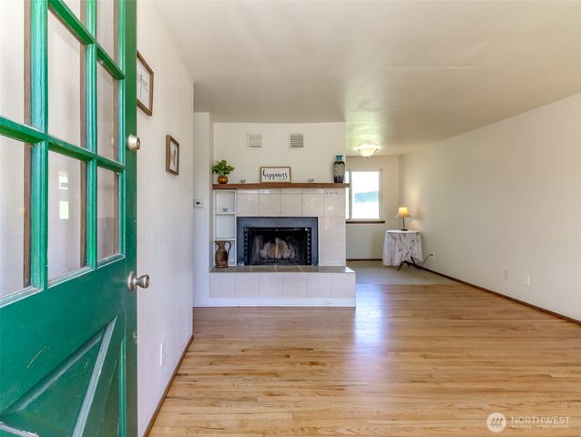 759 3rd Avenue N, Kent, WA 98032