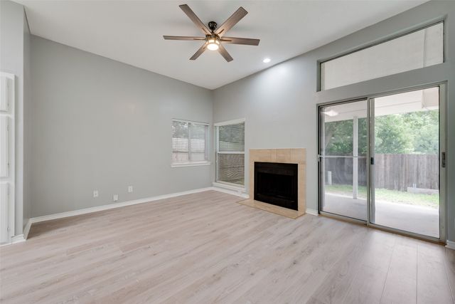 5732 Polo Club Drive, Arlington, TX 76017