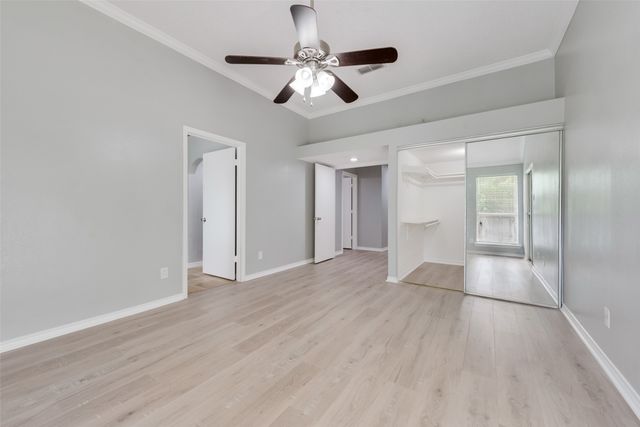 5732 Polo Club Drive, Arlington, TX 76017