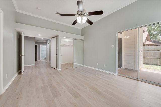 5732 Polo Club Drive, Arlington, TX 76017