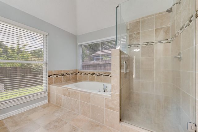 5732 Polo Club Drive, Arlington, TX 76017