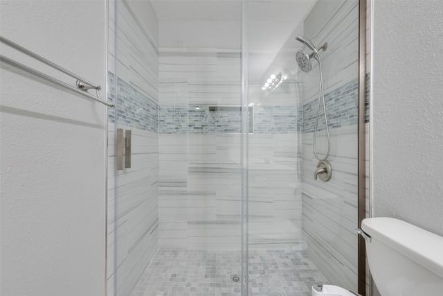 5732 Polo Club Drive, Arlington, TX 76017