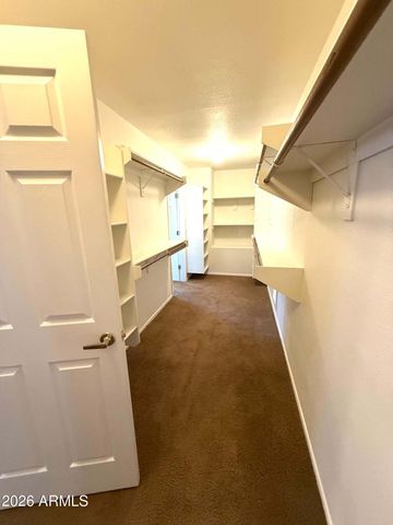 5200 W SHANNON Street, Chandler, AZ 85226