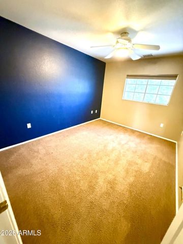 5200 W SHANNON Street, Chandler, AZ 85226