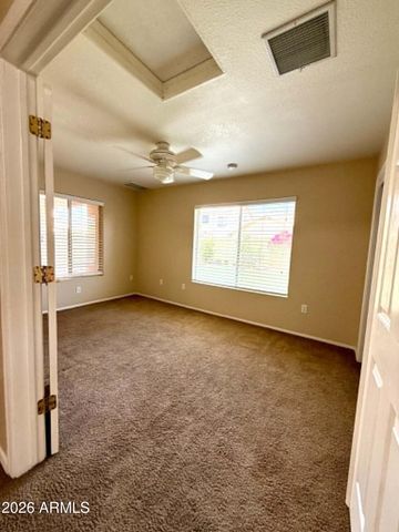 5200 W SHANNON Street, Chandler, AZ 85226