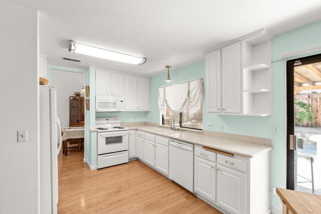 3649 Rio Pacifica Way, Sacramento, CA 95834